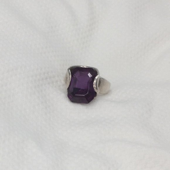 Handcrafted Silver Free-Form Color-Changing Sapphire Ring - Sz 6 - Picture 2 of 13